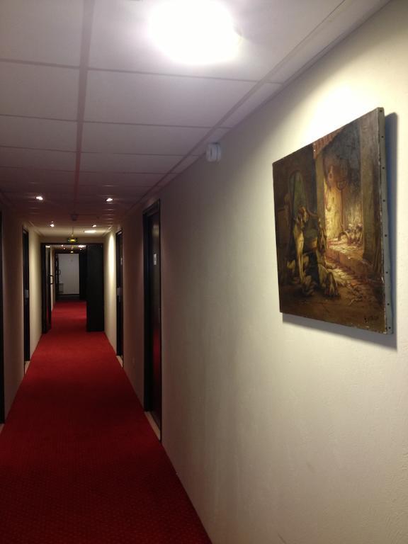 Les 4 Vallees Hotel Albertville Eksteriør billede