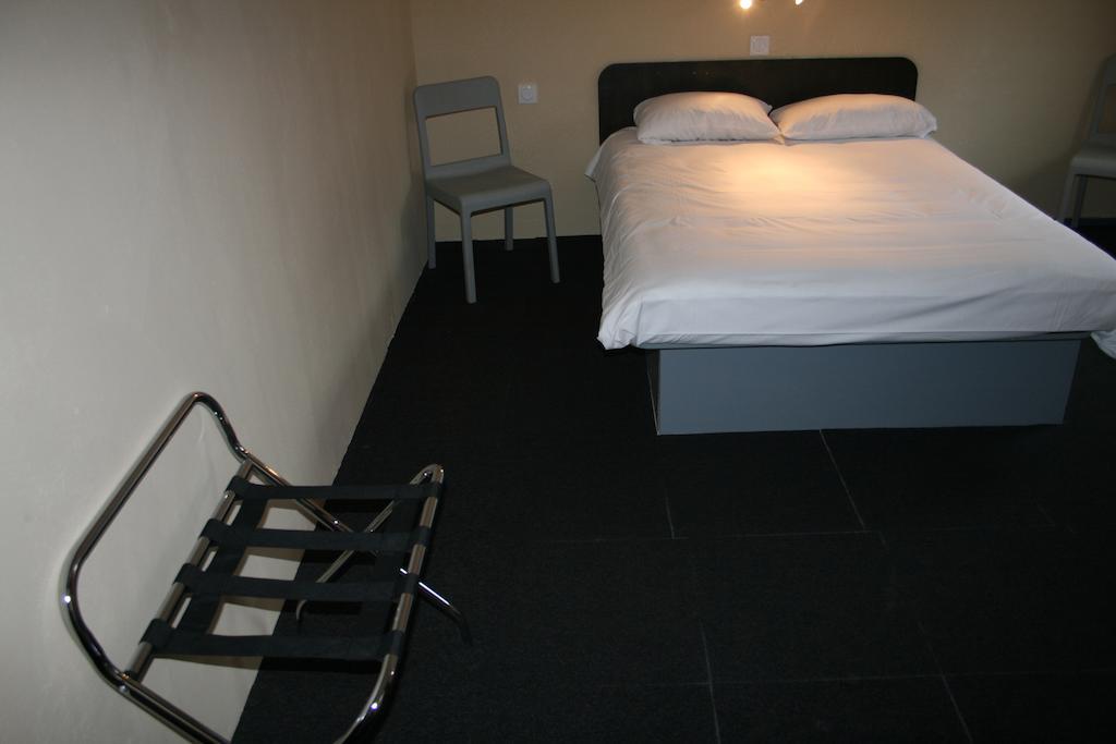 Les 4 Vallees Hotel Albertville Værelse billede