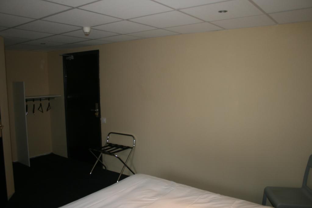 Les 4 Vallees Hotel Albertville Værelse billede