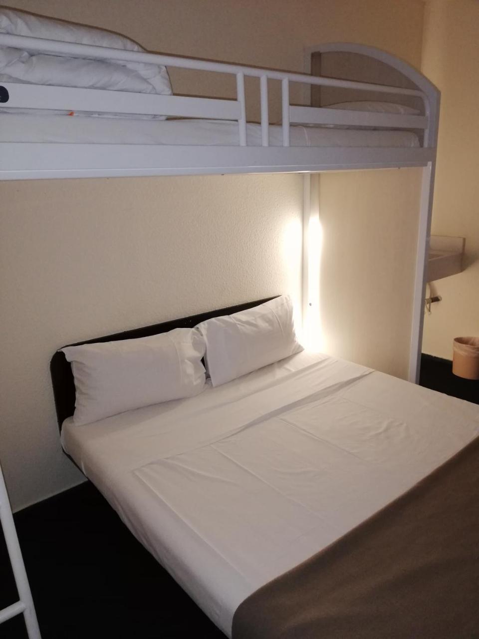 Les 4 Vallees Hotel Albertville Eksteriør billede