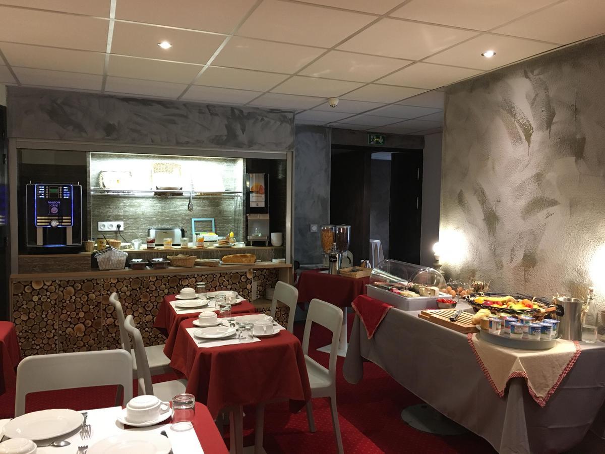 Les 4 Vallees Hotel Albertville Eksteriør billede